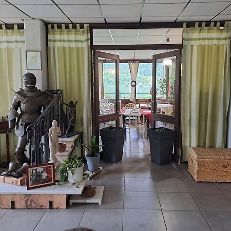 Hotel Les Sirenes Lepin-le-Lac Esterno foto