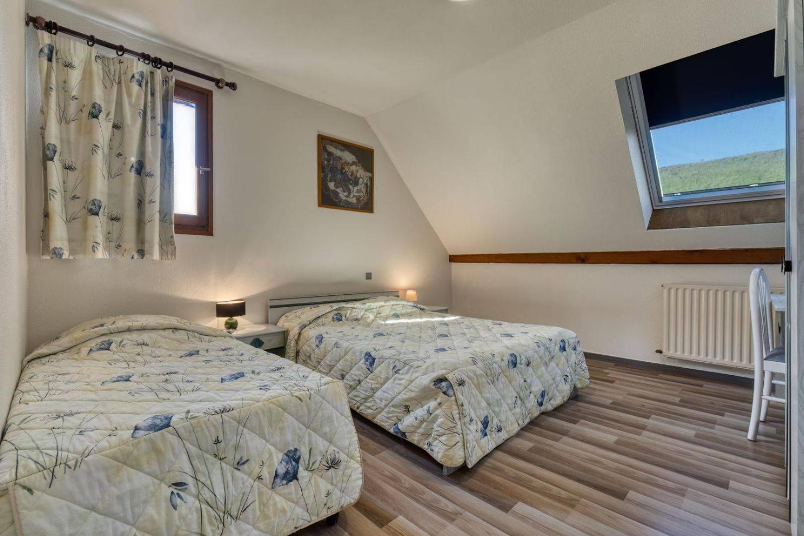 Hotel Les Sirenes Lepin-le-Lac Esterno foto