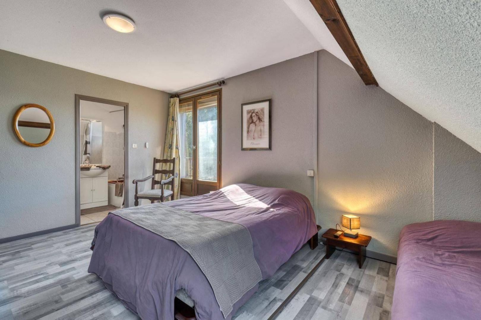 Hotel Les Sirenes Lepin-le-Lac Esterno foto