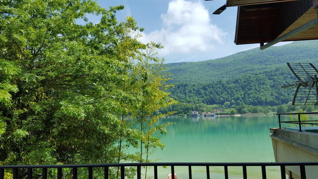 Hotel Les Sirenes Lepin-le-Lac Esterno foto