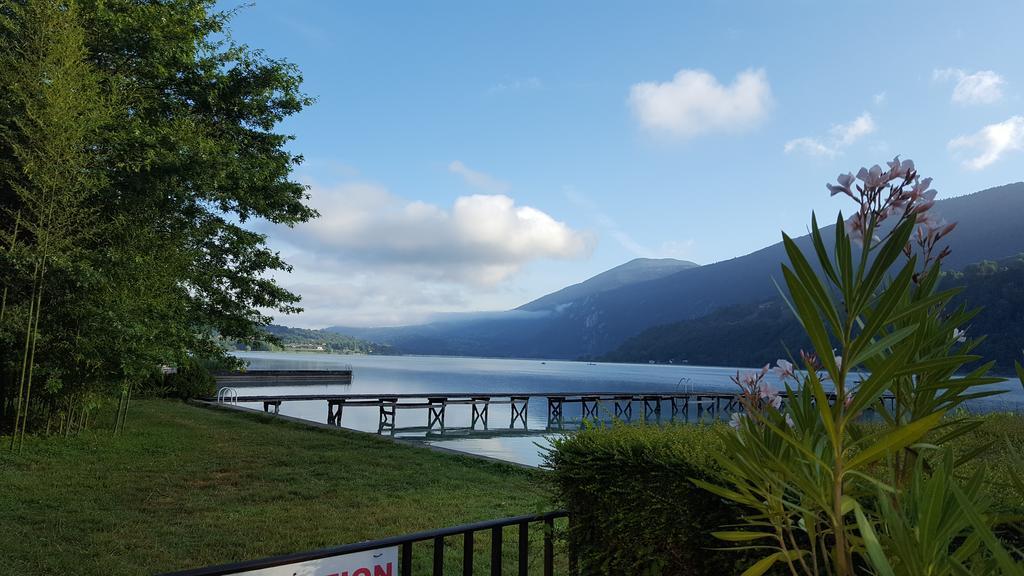 Hotel Les Sirenes Lepin-le-Lac Esterno foto